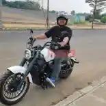 Lima Alasan SM Sport SV400 Cocok Buat Jadi Pilihan Moge Pemula