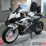 Daftar Part Modifikasi New Honda CBR250RR Bergaya Street Sporty