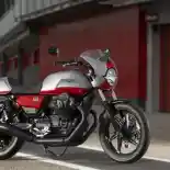 Moto Guzzi V7 Stone Corsa Meluncur, Harga Rp 546,5 Juta!