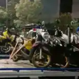 Ratusan Motor Diangkut Polisi saat Crowd Free Night di Jakarta Ratusan Motor Diangkut Polisi saat Crowd Free Night di Jakarta