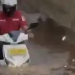 Gesits Buktikan Motor Listriknya Mampu Lewati Genangan Air