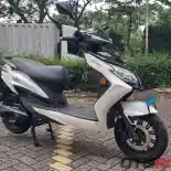 GALERI: Motor Listrik Polytron Evo Electric, Punya Fitur Radio