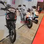 Deretan Motor Listrik Unik di INAPA 2025, Mulai Mirip NMax Hingga Supra Jadul Deretan Motor Listrik Unik di INAPA 2025, Mulai Mirip NMax Hingga Supra Jadul