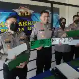 Selain Putih, Muncul Lagi Pelat Nomor Hijau, Apa Bedanya? Selain Putih, Muncul Lagi Pelat Nomor Hijau, Apa Bedanya?