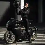 MV Agusta Hadirkan Dua Warna Baru Superveloce 800