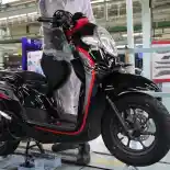 Honda Indonesia Luncurkan Warna Terbaru New Scoopy Honda Indonesia Luncurkan Warna Terbaru New Scoopy