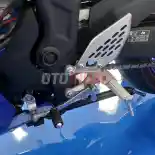 New Yamaha R25 2025 Punya Fitur Assist & Slipper Clutch? Ini Jawabannya