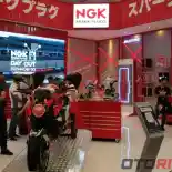 NGK Sediakan Berbagai Jenis Busi Untuk Semua Motor Di GIIAS 2019