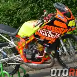 Modifikasi Kawasaki Ninja 150, Lirikan Valentino Rossi