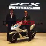Honda Indonesia Resmi Luncurkan Honda PCX Electric
