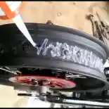 Pasang Ban Tubeless di Pelek Jari-jari, Gampang Kok! Pasang Ban Tubeless di Pelek Jari-jari, Gampang Kok!