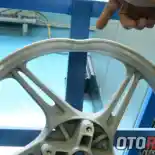 Awas, Jangan Press Pelek Palang yang Peyang!