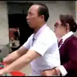 Video : Meski Buta, Pria Ini Biasa Naik Motor Harian! Video : Meski Buta, Pria Ini Biasa Naik Motor Harian!