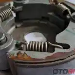 Jarang Diperhatikan, Ini Ciri Per Kampas Ganda di Motor Matic Mulai Lemah