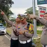 Otomotif Pekan Ini: Kehilangan Helm, Harga Motor Naik, Hingga Sistem Tilang Poin
