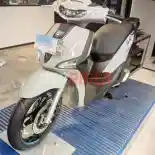 Piaggio Resmi Luncurkan Liberty S Skuter Urban Rp 39,5 Juta Piaggio Resmi Luncurkan Liberty S Skuter Urban Rp 39,5 Juta