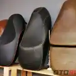 Apa Benar Pasang Kulit Jok Mobil di Motor Kurang Awet?