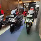 Polytron Bawa Tiga Warna Baru Motor Listrik Fox-R di GIIAS 2025