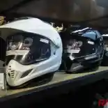 Tips Keringkan Helm Setelah Terkena Hujan