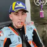 Raul Fernandez Raih Kemenangan Perdana, Bezzecchi Tetap Podium Meski Kena Penalti