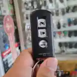 Remote Keyless Motor Hilang, Bisa Diduplikat atau Ganti Satu Set?