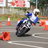 Bukan Cuma Puasa, Naik Motor Juga Harus Kontrol Emosi