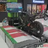 Kawasaki Hadirkan Simulator Balap di Jakarta Fair Kemayoran 2023