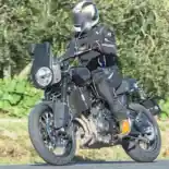 SPY SHOT: Husqvarna 901 Svartpilen dalam Pengetesan