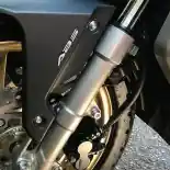 Cara Mudah Bikin Shock Breaker Depan Motor Awet di Musim Hujan