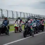 Impresi Perdana Jajal Yamaha New R25 di Mandalika Impresi Perdana Jajal Yamaha New R25 di Mandalika