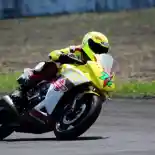 Honda Wahana Dunia Motor Racing Team Sabet Juara OMR Honda CBR250R