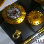 Mau Bergaya Anodized? Ini Trik Cat Pakai Crystal Coat