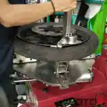 Tips Pilih Ban Motor untuk Harian, Perhatikan Dua Hal Ini! Tips Pilih Ban Motor untuk Harian, Perhatikan Dua Hal Ini!