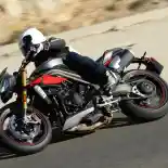 Video : Triumph Speed Triple S dan Speed Triple R, Makin Bertenaga