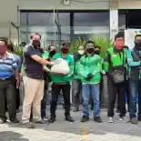 FIFGROUP Yogyakarta Salurkan Ratusan Paket Sembako dan Relaksasi Kredit FIFGROUP Yogyakarta Salurkan Ratusan Paket Sembako dan Relaksasi Kredit