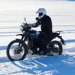 Rayakan Hari Jadi Ke-120 Tahun, Royal Enfield Jelajahi Kutub Selatan