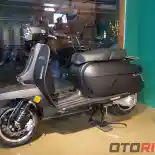 Royal Alloy Hadirkan Dua Skuter Baru Pesaing Vespa