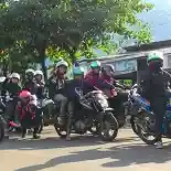 Cerita Seru Jakarta V-ixion Jari, Turing ke Ujung Genteng Cerita Seru Jakarta V-ixion Jari, Turing ke Ujung Genteng