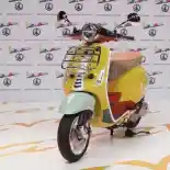 Vespa Primavera Sean Wotherspoon Punya Banyak Warna, Apa Artinya?