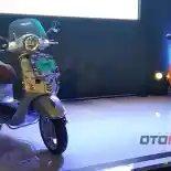 Skuter Asal Italia Hadir Perdana di Hadapan Masyarakat, Membuat Mata Enggan Berkedip