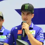 Maverick Vinales Tes All New Yamaha R15 : Riding Style Super Sport