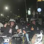 Dihadiri 200 Peserta, Penggemar Supermoto Gelar City Night Ride Dihadiri 200 Peserta, Penggemar Supermoto Gelar City Night Ride