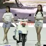 MForce Luncurkan WMoto Swiftbee, Skuter Bergaya Klasik