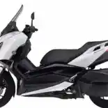 Yamaha XMAX 250 Dapat Penyegaran Warna di Jepang