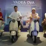Motor Listrik Yadea Kini Bisa Dicicil Lewat Adira Finance dan Punya Warna Baru