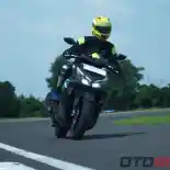 Tips Lewati Jalan Rusak Agar Suspensi Motor Tetap Awet