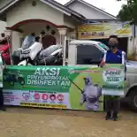 Yamaha Bagi-Bagi Masker dan Semprot Desinfektan di Jambi