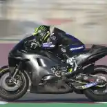 Pembalap Tes Yamaha Menguji Tiga M1 Dengan Konsep Berbeda