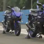Adu Spek Mesin New Honda CBR250RR vs Yamaha R25, Mana Lebih Bertenaga?