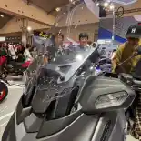 Yamaha XMAX Tech Max Hadir dengan Windshield Elektrik, Bisa Dipasang di Model Lama?